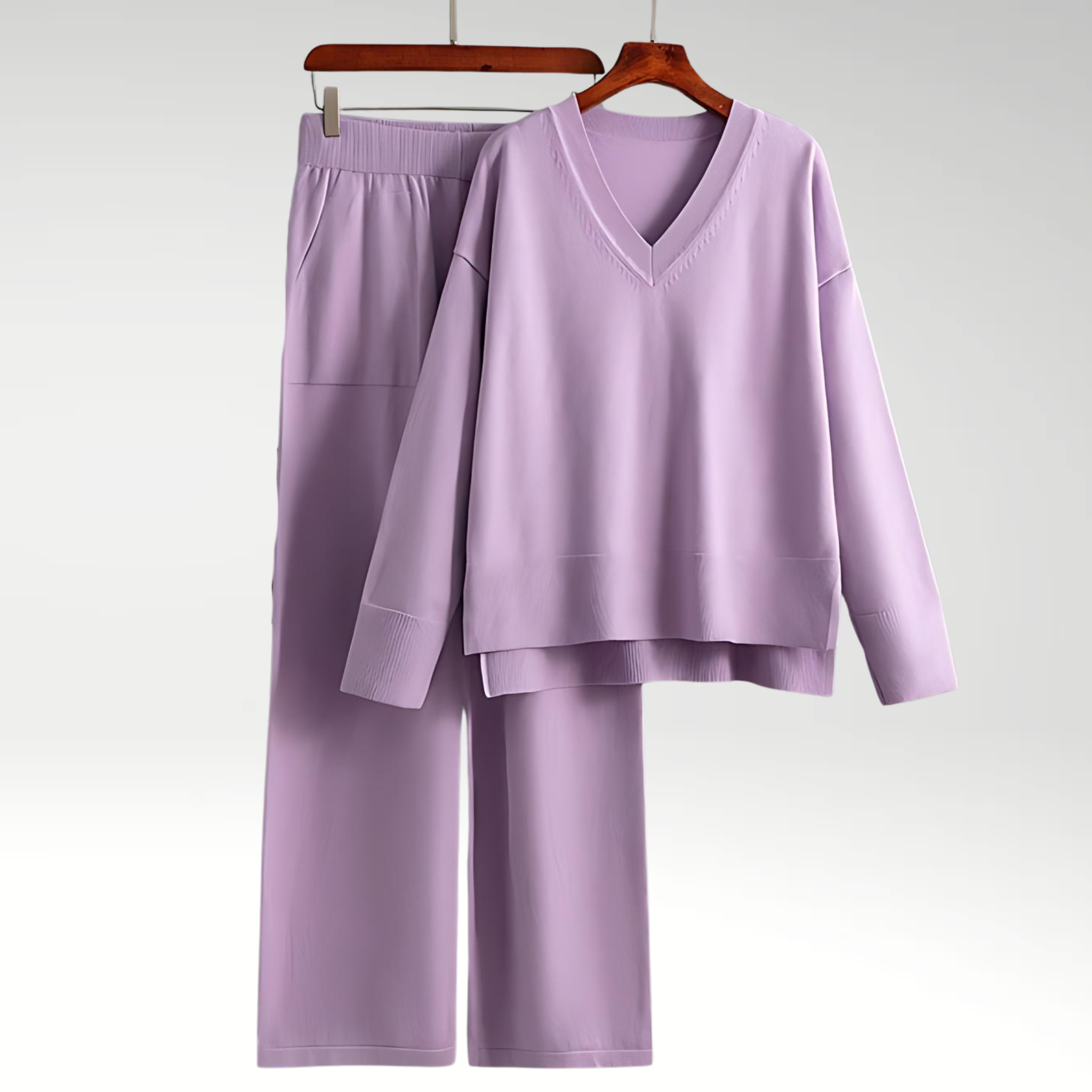 Vantini™ | Set Due Pezzi Luxe con Collo a V