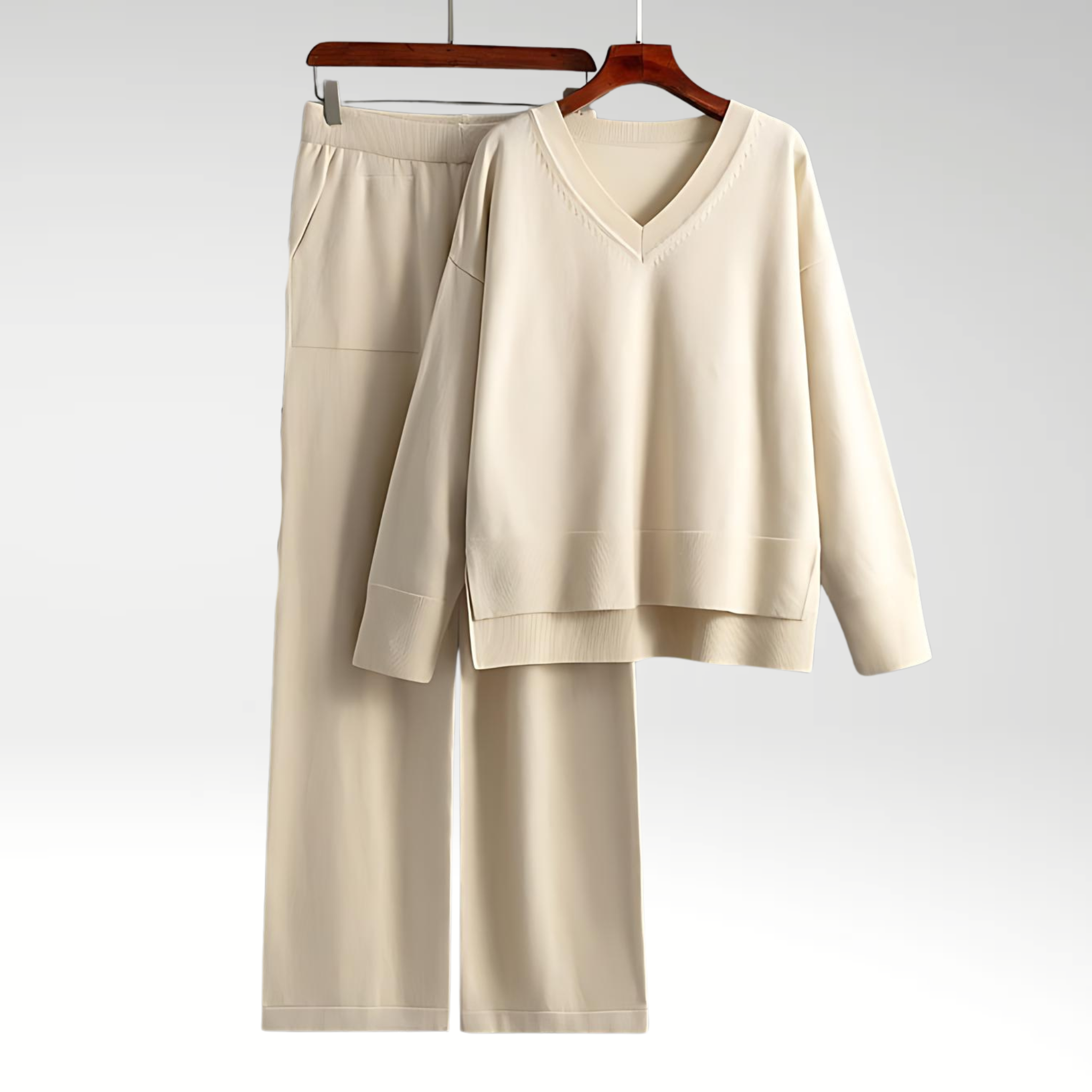 Vantini™ | Ensemble due pezzi Luxe col V