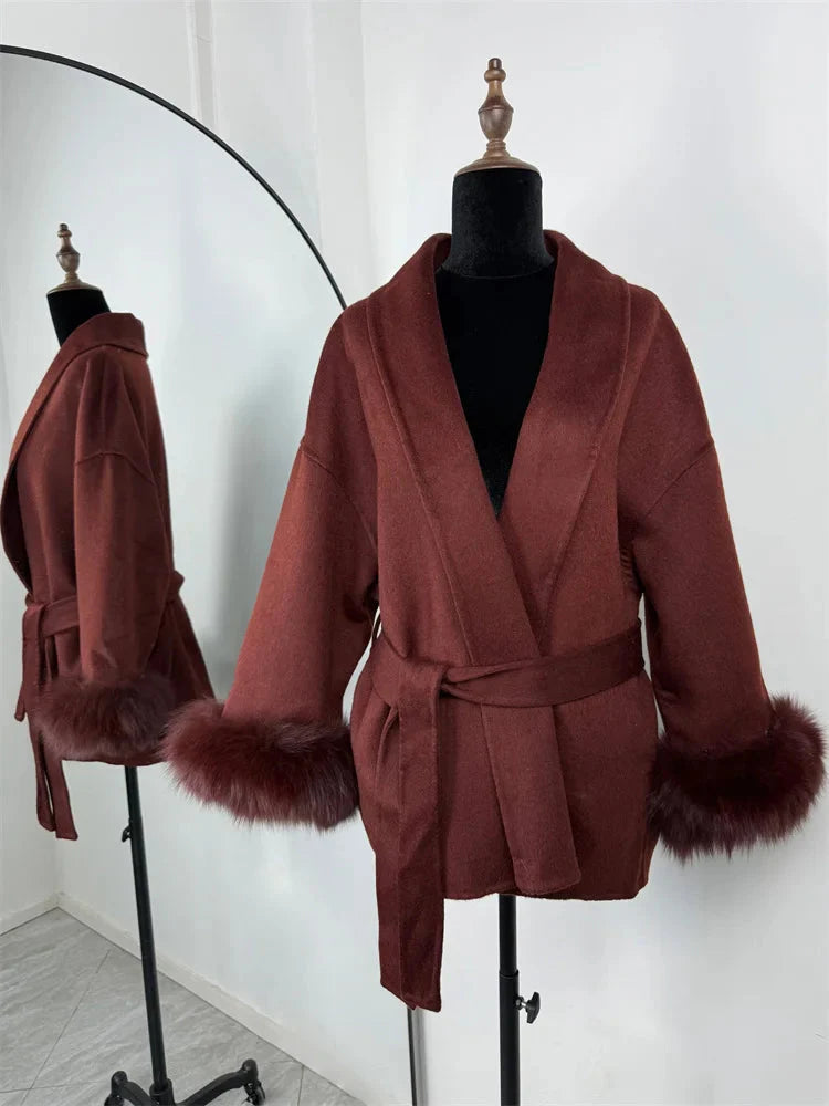 Vantini™ | Sofisticato cappotto corto in lana