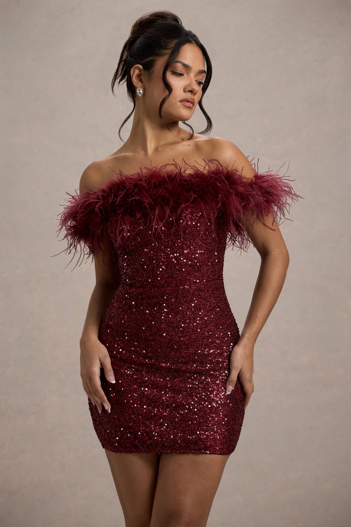 Vantini™ | Abito in paillettes con piume